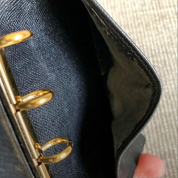 LOUIS VUITTON AUTHENTIC EPI LEATHER AGENDA / PASSPORT/CREDITCARD HOLDER / UNISEX - Picture 10 of 11